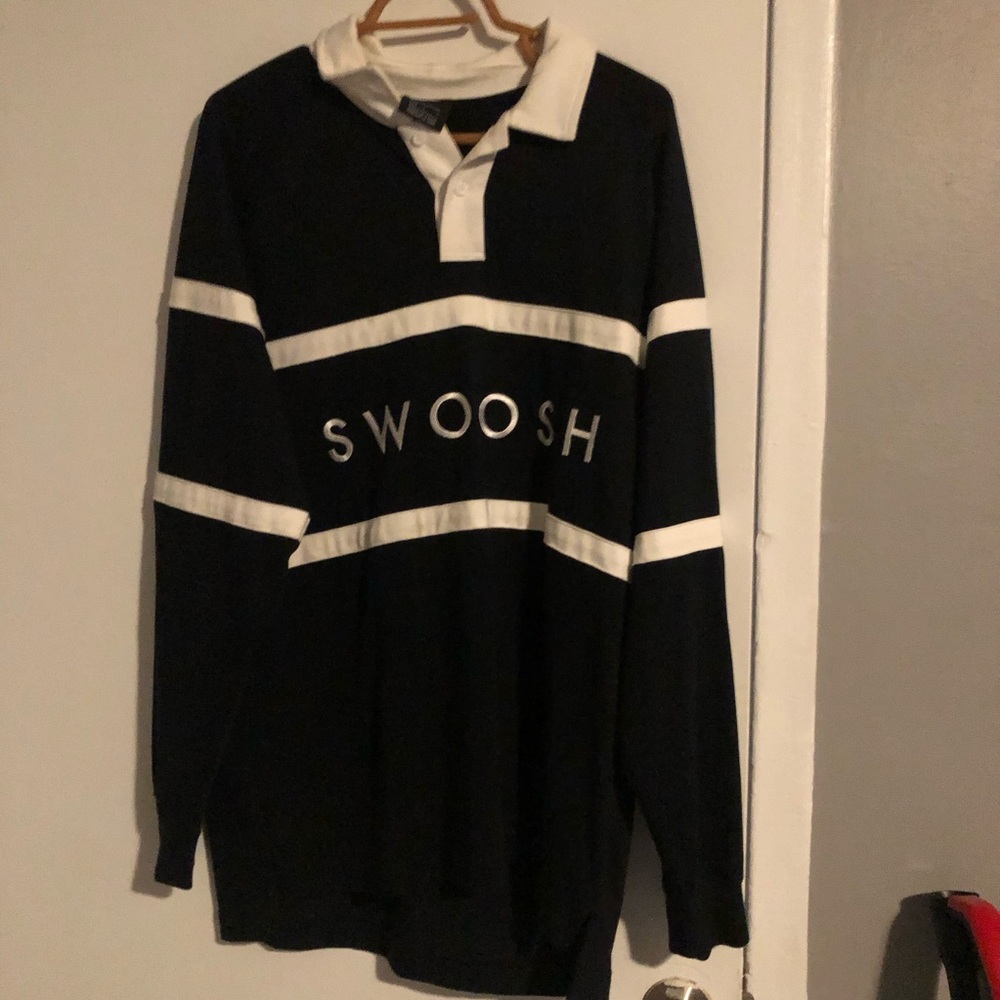 Nike Black and White Crewneck Sweater with Swoosh Design